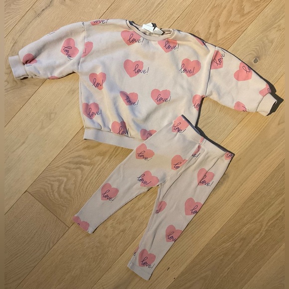 Zara Other - ZARA 12/18 Love playset